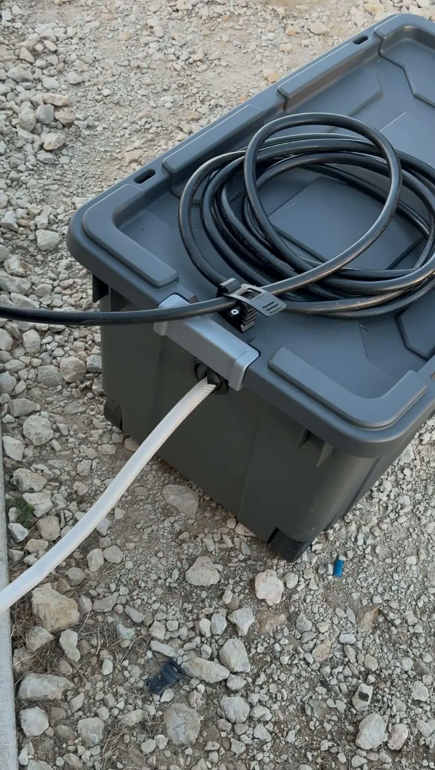 CampConnect Station lid with coiled cord